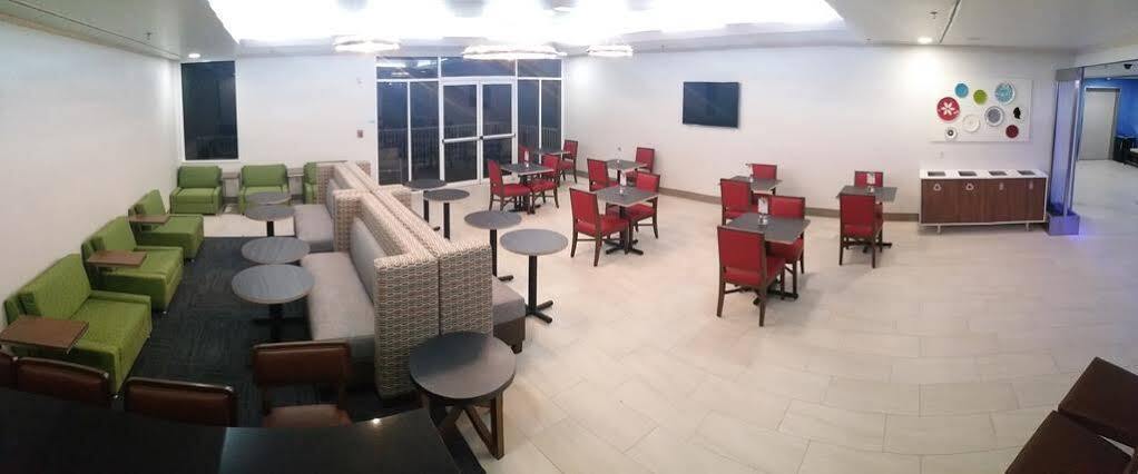 Holiday Inn Express Daytona Beach - Speedway, An Ihg Hotel Exteriör bild